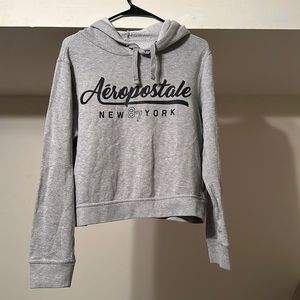 Aeropostale New York cropped hoodie. EUC!